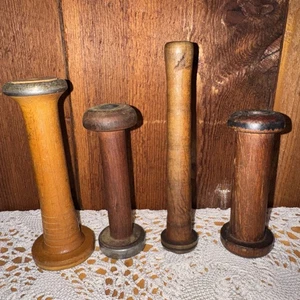 Konvolut 4 antike Industriespulen aus Holz ~ primitiv ~ Deko ~ Fadenspulen - Bild 1 von 24