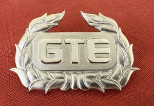1980 - 2000 GTE CORPORATION Captain First Officer Pilot Hat Badge Cap - Picture 1 of 5