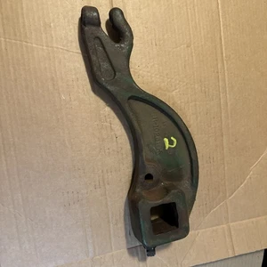 John Deere 8 Sichelmäher Halterung Arm für Schwimmerfeder JD H10261H - Bild 1 von 7