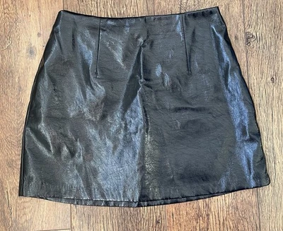 Abercrombie & Fitch Black Vegan Leather Faux Leather Mini Skirt Size 8-10 Small - Image 1 of 3