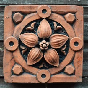 Victorian decorative brick copy antiqued terracotta wall tile "Lily" - Picture 1 of 6