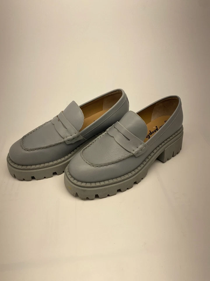 Mocasín Free People para mujer de cuero azul polvoriento con suela Lyra talla 9 Foto 1 de 4