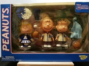 FIGURAS DE ACCIÓN MEMORY LANE 2003 YOU'RE AN ALL STAR CHARLIE BROWN EN CAJA - Imagen 1 de 6