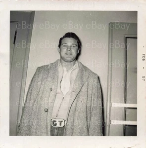 Gordon Terry VINTAGE Candid Uno Di Un Genere 3.5x3.5 Foto 1957 - Foto 1 di 2