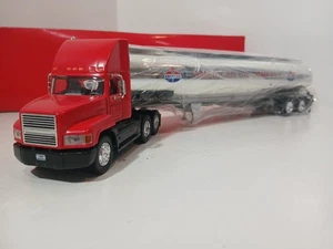 1998 American Toy Tanker Truck 6th In A Series  - Bild 1 von 10