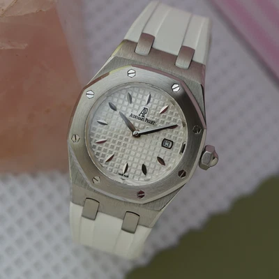 Audemars Piguet Offshore Lady Royal Oak Steel 33mm Quartz 2011 - Image 1 of 4