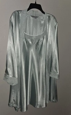 Juego de camisón y bata Morgan Taylor Aqua Silky L Foto 1 de 4