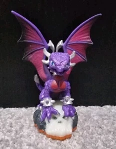 Figura Personaje Skylanders Giants Cynder El Dragón Preloved - Imagen 1 de 6