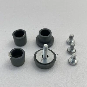 Genuine SINGER 1748 Sewing Machine Motor Replacement Feet w/ Mounting Screws - Picture 1 of 11