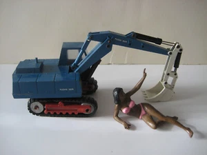 FUCHS 50 R BAGGER TIEFLÖFFEL RAUPEN #102.1 NZG 1:50 RAR - Picture 1 of 7