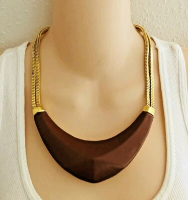 签名 VINCE CAMUTO 棕色皮革金色链领围兜项链 — 第 1/4 张图片