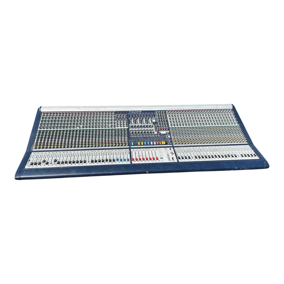 Consola Soundcraft MH2 48 canales - 48 mono 4 estéreo 10 auxiliares 8 grupos 4 matriz Foto 1 de 4