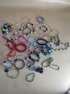 Beaded Necklace Bracelet Lot Wearable Multicolored 29 Pieces Multiple Styles 1LB - Picture 1 of 13