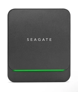 Seagate BarraCuda Fast 2TB Portable External SSD (STJM2000400) - Picture 1 of 9