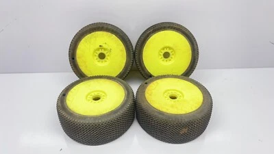 Proline Slide Lock 9064 1/8 Buggy Tires W Wheels Set Of 4 #7333 - Image 1 of 4