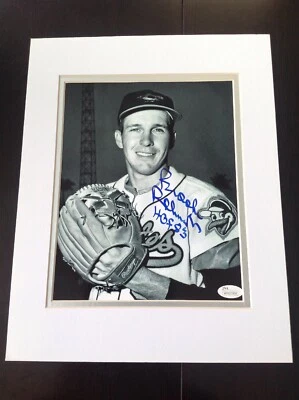 Brooks Robinson Balt Orioles Double Matted Autographed 8 x 10 Photo. JSA Auth - Image 1 of 4