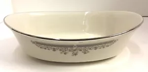 Lenox LACE POINT Oval Vegetable Bowl 10" - Picture 1 of 2