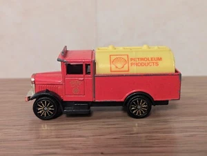 Shell Petroleum Products - Morris Truck - Corgi - Picture 1 of 8