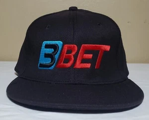 3 BET Poker Mütze Größe S/M - tailliert Stretch - Bild 1 von 11