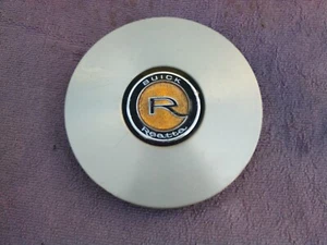 1988 - 1990 Buick Reatta Wheel Center Cap 1645004 Hubcap Cover A - Picture 1 of 4
