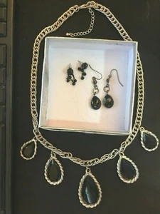 Chunky Silver Tone 20" Necklace w/ Faux Blk Onyx Stones & 2pr Matching Earrings - Picture 1 of 3