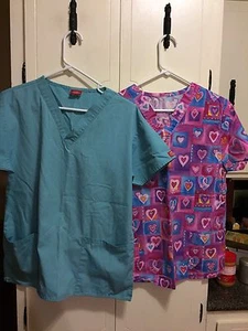 Lot Of Two Scrub Tops (Dickies & Unknown)-S - Picture 1 of 12