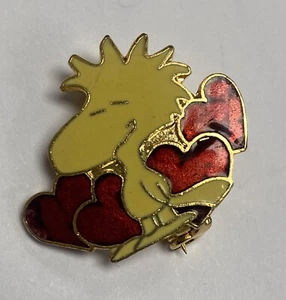 Vintage Woodstock surrounded by hearts pinback Cute!!!! - Picture 1 of 6