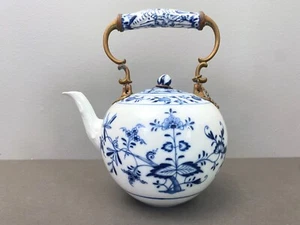 Teiera primi '800 MEISSEN "cipolla blu" con manico in rame,1° qualità, RARISSIMA - Foto 1 di 12