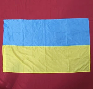 BANDERA DE SEDA UCRANIANA de colección 53" = 135 cm BANDERA UCRANIANA GRANDE - Imagen 1 de 2