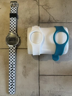 Reloj Digital Mujer FMDKF168 V398 Movimiento China FMD Más Bandas de Repuesto! Foto 1 de 4