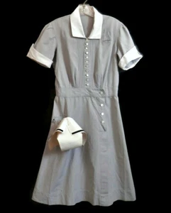 Uniforme infermiera vintage anni 40 del Fordham Hospital di New York vestito e cappello infermieristico - Foto 1 di 12