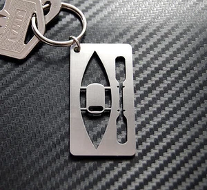 CANOE Kayak White Water Feestyle Canadian Paddle Squirt Boat Keyring Keychain - Picture 1 of 1