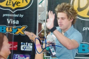 Ryan Cabrera Signed Autographed 4x6 Photo Musician On The Way Down Alexa Bliss - Picture 1 of 2