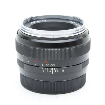 Carl Zeiss Planar T* 50mm F/1.4 ZE (for Canon EF mount) #55 - Image 1 of 4
