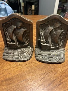 Vintage Wikinger Segelschiff Metall Buchstützen - Bild 1 von 3