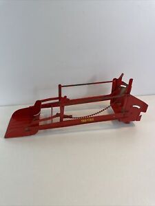 Toy Vintage Tru-Scale Front Loader Bucket Attachment for Farm Tractor 1/16 Red