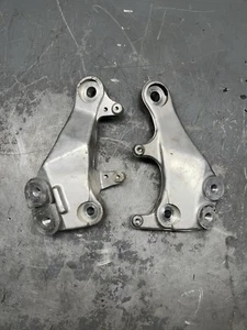 98-03 Suzuki TL1000 R Left & Right Engine Motor Frame Mount Bracket Brace - Picture 1 of 4