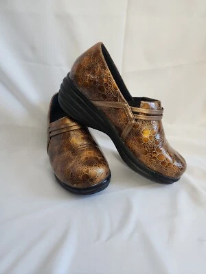 Zuecos Dickies oro marrón usados talla 10 Foto 1 de 4