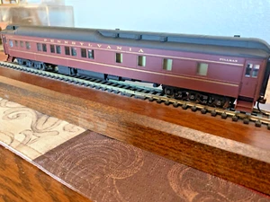 PENNSYLVANIA "HEAVYWEIGHT" 8-1-2 PULLMAN SLEEPER HO Scale w/INTERIOR NEW OOP - Picture 1 of 11