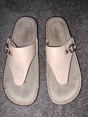 VANS Sandali donna Alegria Van 638 con zeppa tanga in pelle marrone taglia EUR 36 us 6 6 5 usati in ottime condizioni