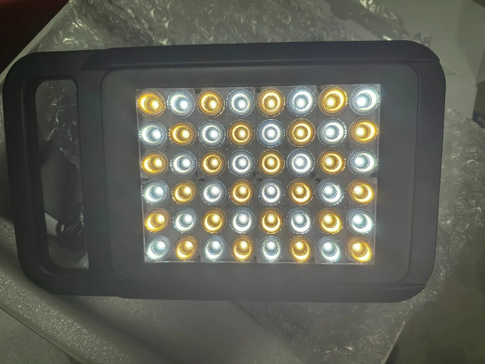Litepanels Lykos+ Bi-Color LED - Excellent Condition - Image 1 of 4