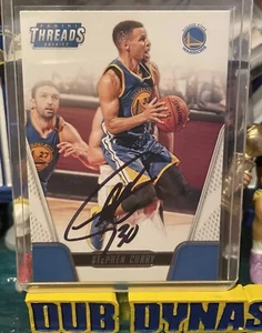 Stephen Curry Autograph On Card 30, 2016-17 Panini Threads🔥Champion Year!!!🏆 - Picture 1 of 2