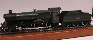 BACHMANN 31 302 OO gauge Manor Class 7823 HOOK NORTON MANOR, BR lined green - Picture 1 of 8