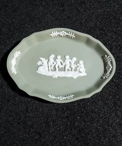 Wedgwood green Jasperware trinket tray - Picture 1 of 4