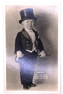 Vintage Major Mite kleine Person Zirkus Zauberer OZ Ringling Bros RPPC Postkarte - Bild 1 von 4