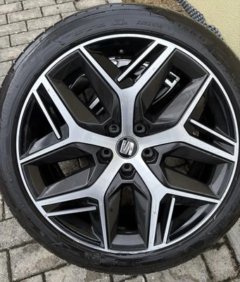 SOMMERREIFEN ALUFELGEN ORIGINAL SEAT ATECA 575601025H EXCLUSIVE II 245/40 19 - Bild 1 von 4