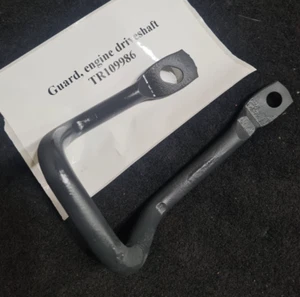 Genuine John Deere Guard - TR109986 - Excellent Condition 1023E 1025R 2025R - Picture 1 of 1