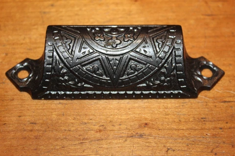 Antique Victorian Cast Iron Detailed Bin Apothecary Cupboard Drawer Pull L-73 Cover
