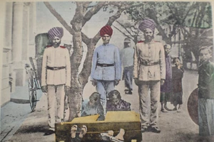 Hongkong Criminals in Stocks Postcard - Picture 1 of 3