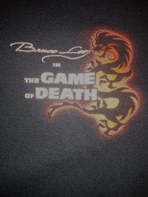 Bruce Lee -Camiseta Negra Juego de la Muerte XXL-Excelente Estado- Foto 1 de 2